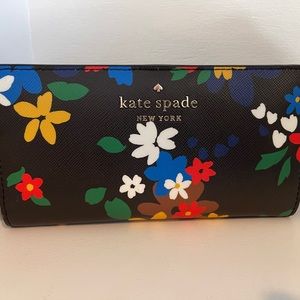 Kate Spade Staci Large Slim Bifold Wallet